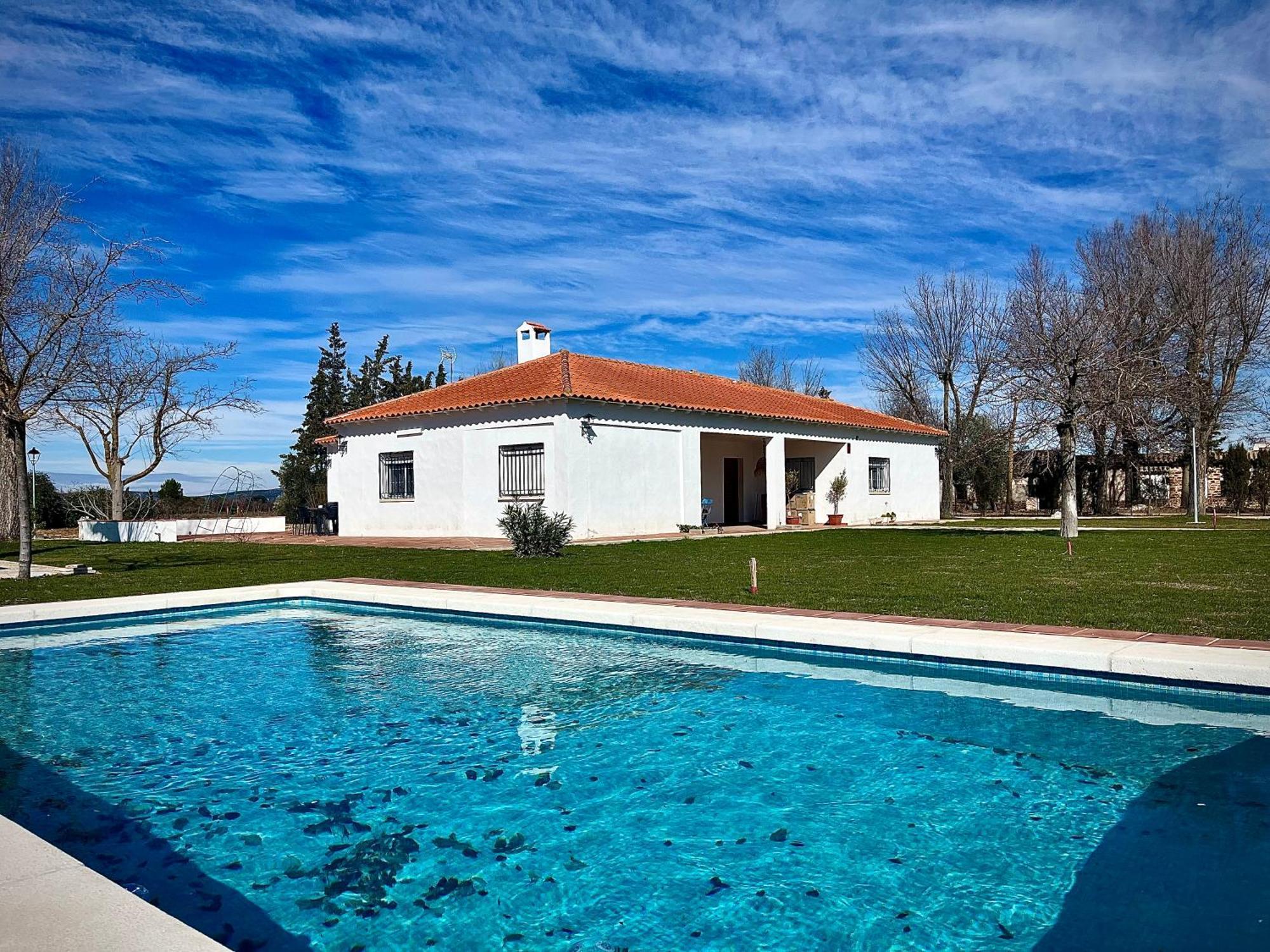 Villa Mercedes Argamasilla de Calatrava Bagian luar foto